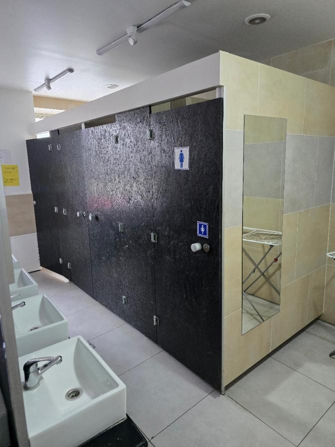 Jasna Hotelik Self Check-In Warszawa Exteriör bild